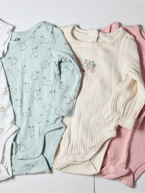 Organic Cotton Pastel Bunny Ribbed Ruffle Bodysuit Bundle 4pcs 18-24 months